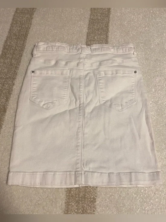 Missguided White Denim Skirt - Picture 3 of 3